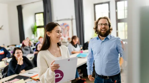 Bildung Teaser
