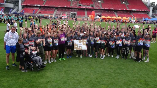 Das "Team Vielfalt" der Rummelsberger Diakonie beim B2Run in Nürnberg.