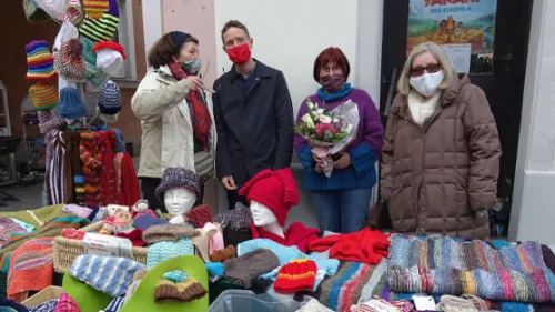 Flohmarkt in Schwabach für das Projekt Feuerkinder